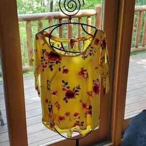 New York Laundry Cold Shoulder Ties Short‎ Sleeve Yellow Floral Sz XXL Top Tunic